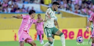 0-1蓉城！武汉三镇遇开门黑，新援大多表现不佳，仅2人表现出色